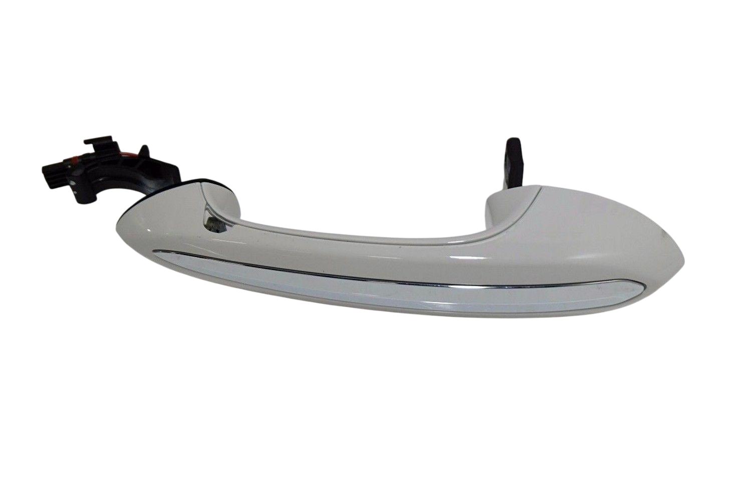 BMW 5 (G30 / G31) Front door exterior handle BMW M5 Front door exterior handle OEM 512174178...
