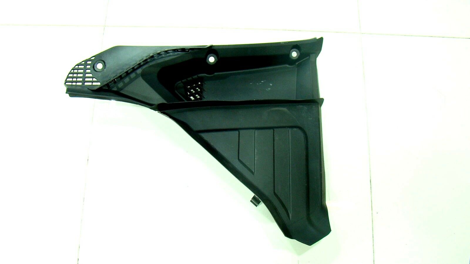 BMW 7 (G11 / G12) Other exterior part BMW 7 SERIES Other exterior part OEM 6431698760...