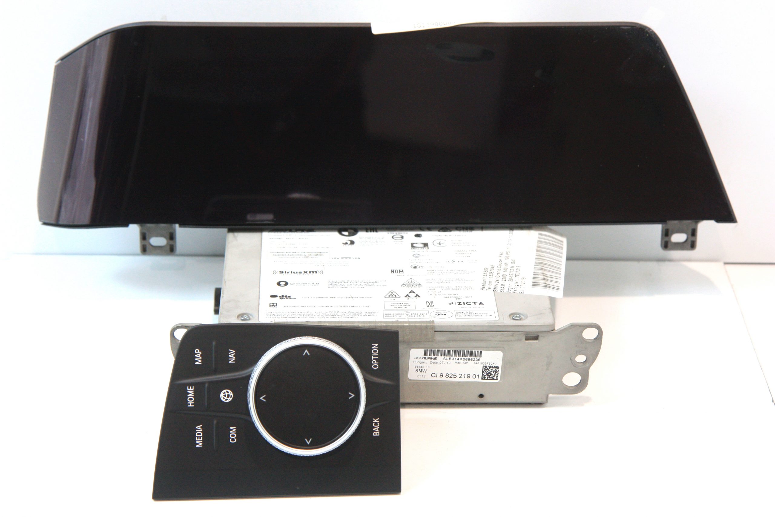 BMW 3 (G20 / G21) Radio/CD/DVD/GPS head unit BMW 3 SERIES Radio/CD/DVD/GPS head unit OEM 651...