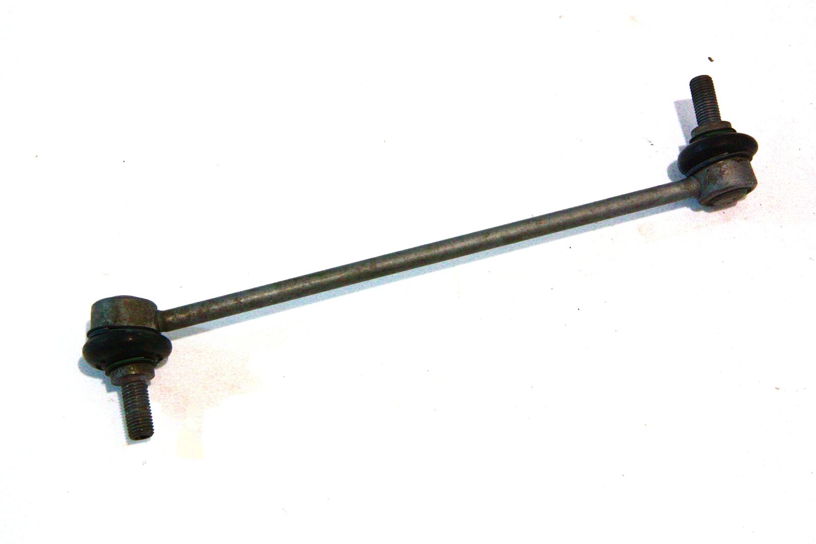 BMW 7 (G11 / G12) Front anti-roll bar/sway bar BMW 7 SERIES Front anti-roll bar/sway bar OEM 3...