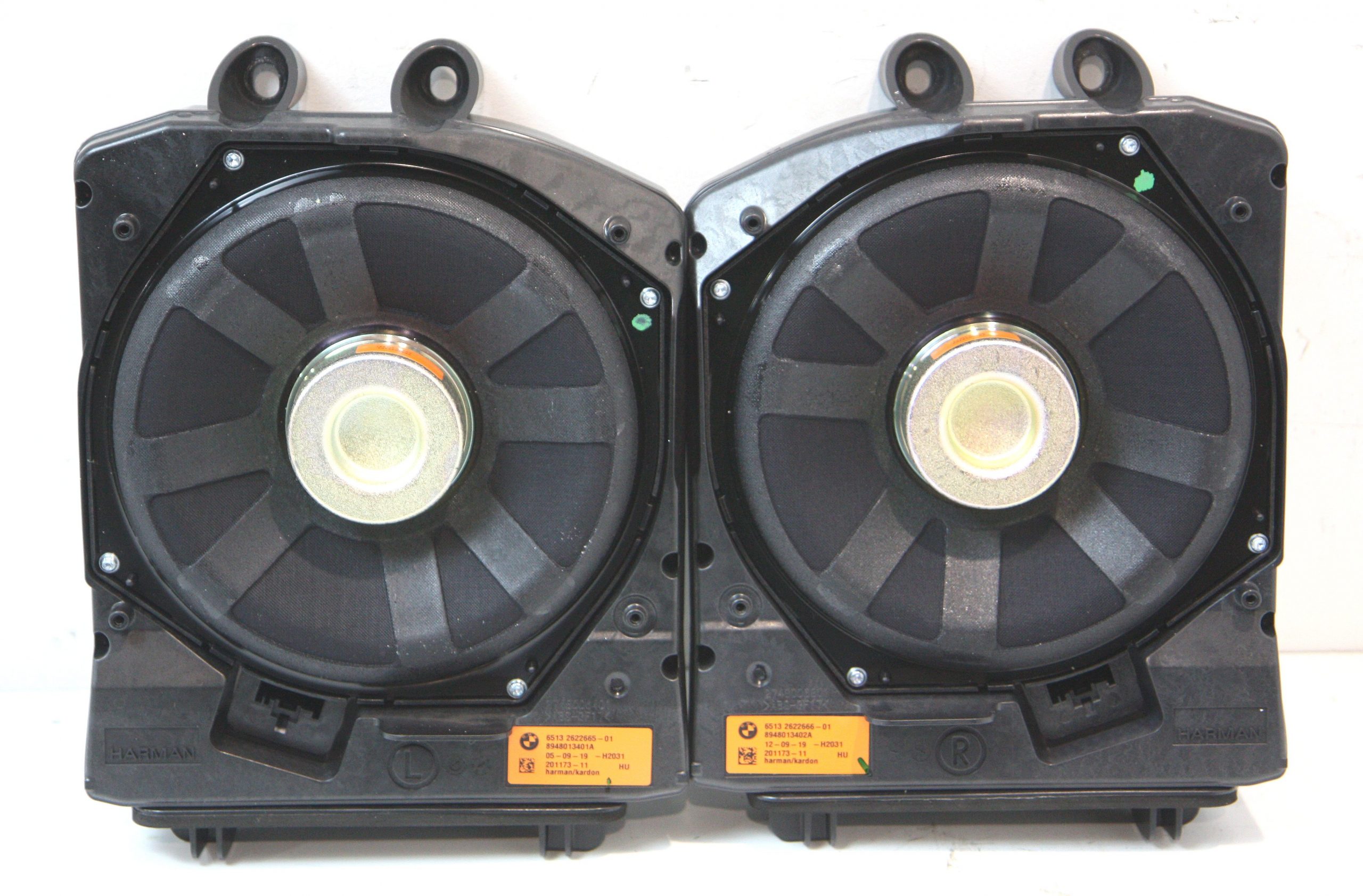 BMW 2 (F44) Subwoofer speaker