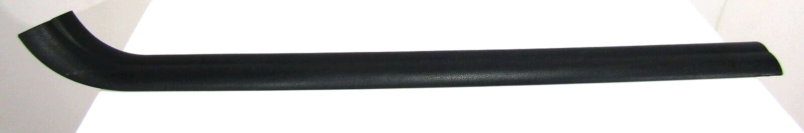 BMW 1 (E81 / E82 / E87 / E88) Front sill trim cover BMW 1 SERIES Front sill trim cover OEM 51476981...