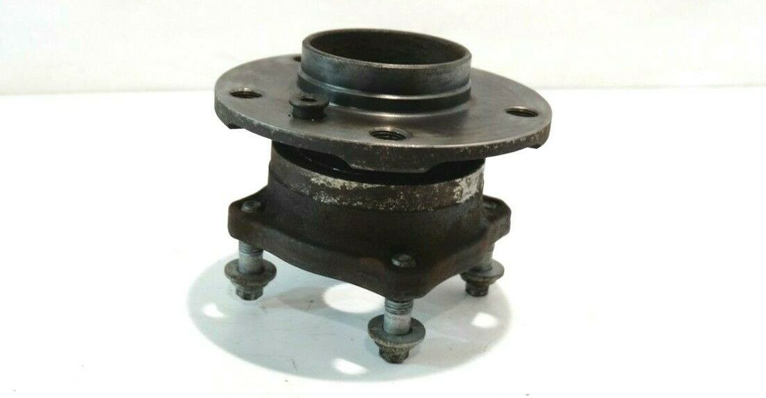 BMW 6 (F06 / F12 / F13) Rear wheel ball bearing BMW 6 SERIES Rear wheel ball bearing OEM 330068...