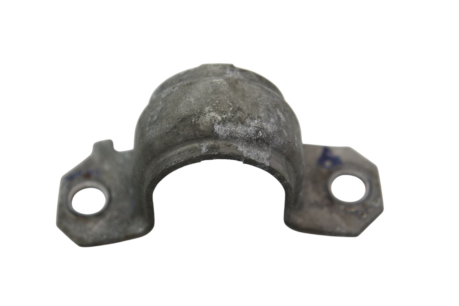 BMW 5 (F10 / F11) Sway bar bush bracket, front BMW 5 SERIES GT Sway bar bush bracket, front OE...
