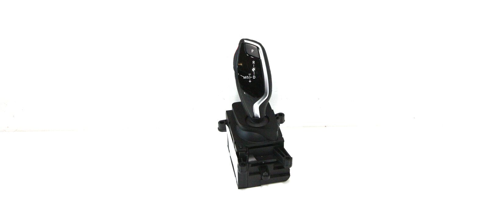 BMW 7 (G11 / G12) Gear shifter/selector BMW 7 SERIES Gear shifter/selector OEM 61317947...