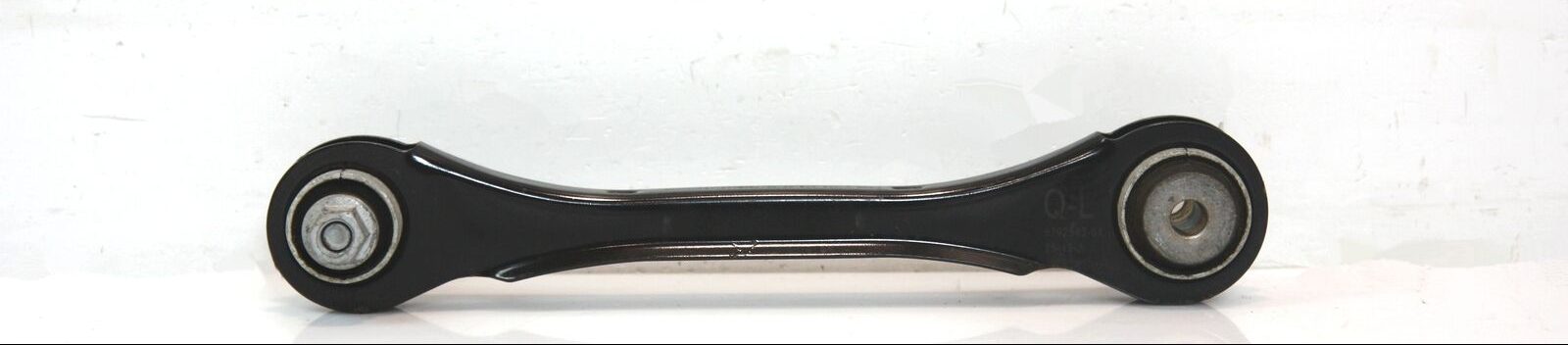 BMW 3 (F30 / F31) Rear upper control arm/wishbone BMW 3 SERIES Rear upper control arm/wishbone OE...