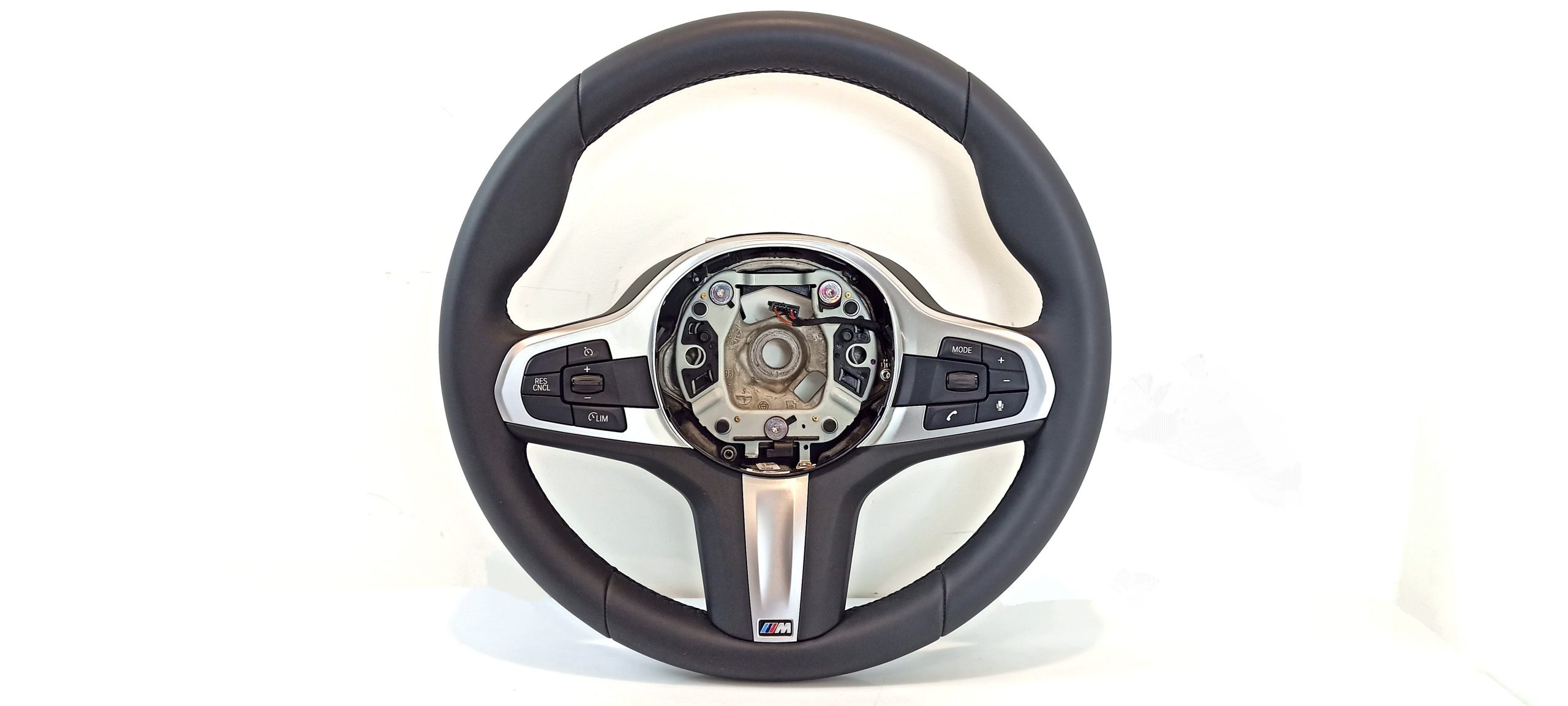 BMW 5 (G30 / G31) steering wheel BMW 5 SERIES Steering Wheel OEM 32308008178

Pa...