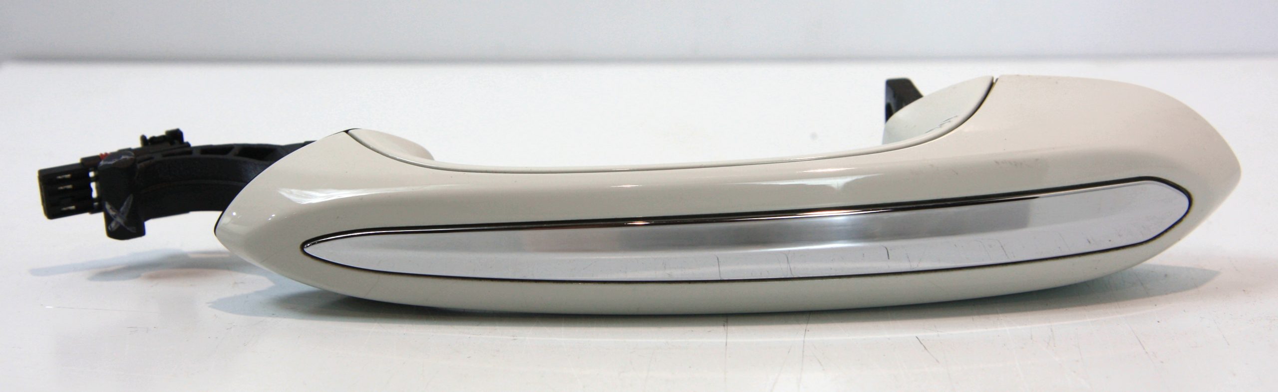 BMW 5 (G30 / G31) Rear door exterior handle BMW M5 Rear door exterior handle OEM 5121741782...