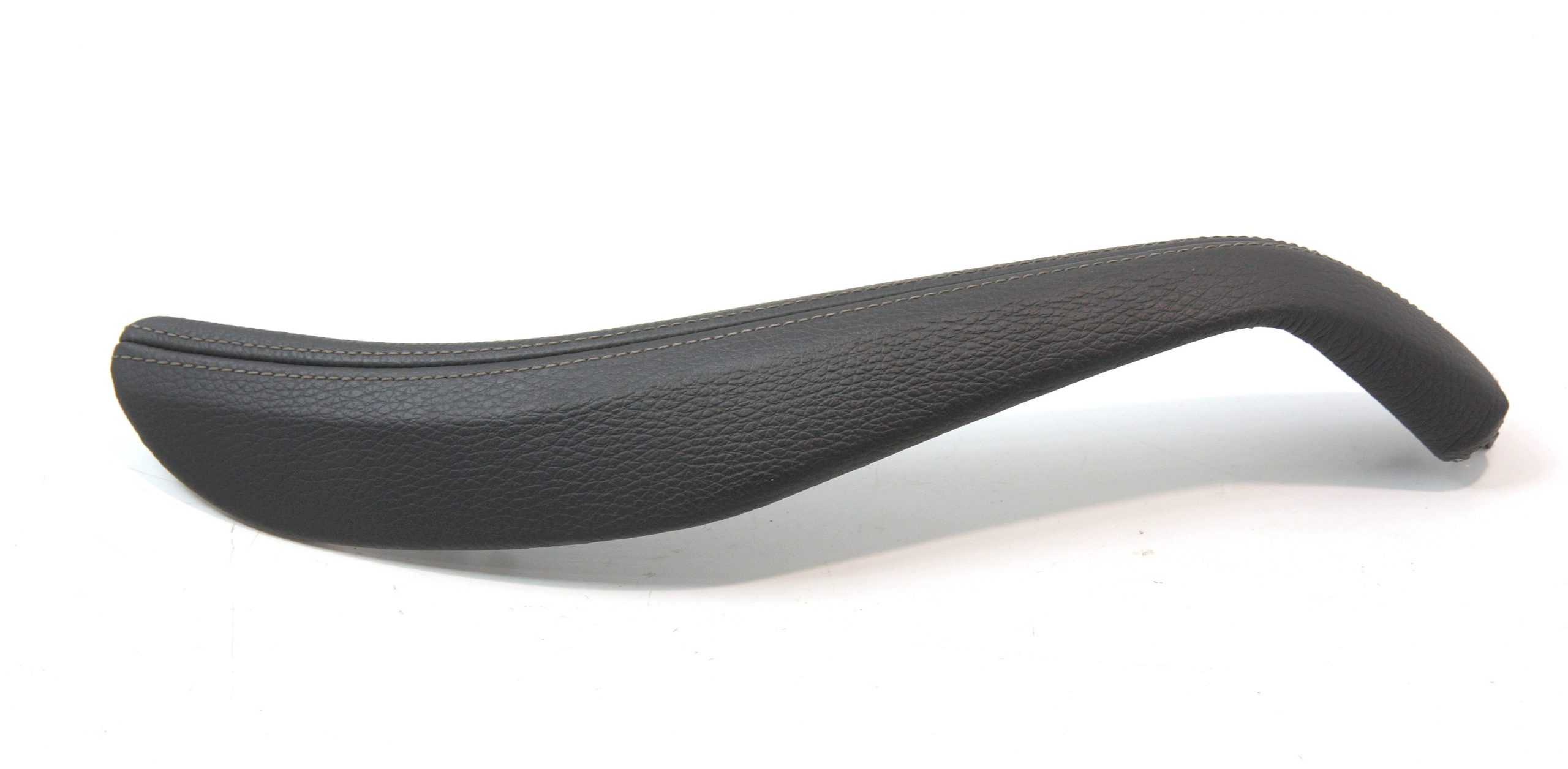BMW 5 (G30 / G31) Center console decorative trim BMW 5 SERIES Center console decorative trim OEM...