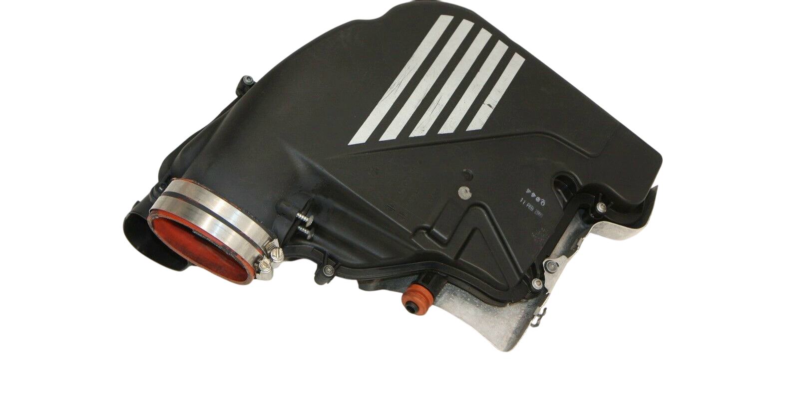 BMW 7 (G11 / G12) Air filter box  BMW 7 SERIES Air Filter Box OEM 13717577466

Pa...