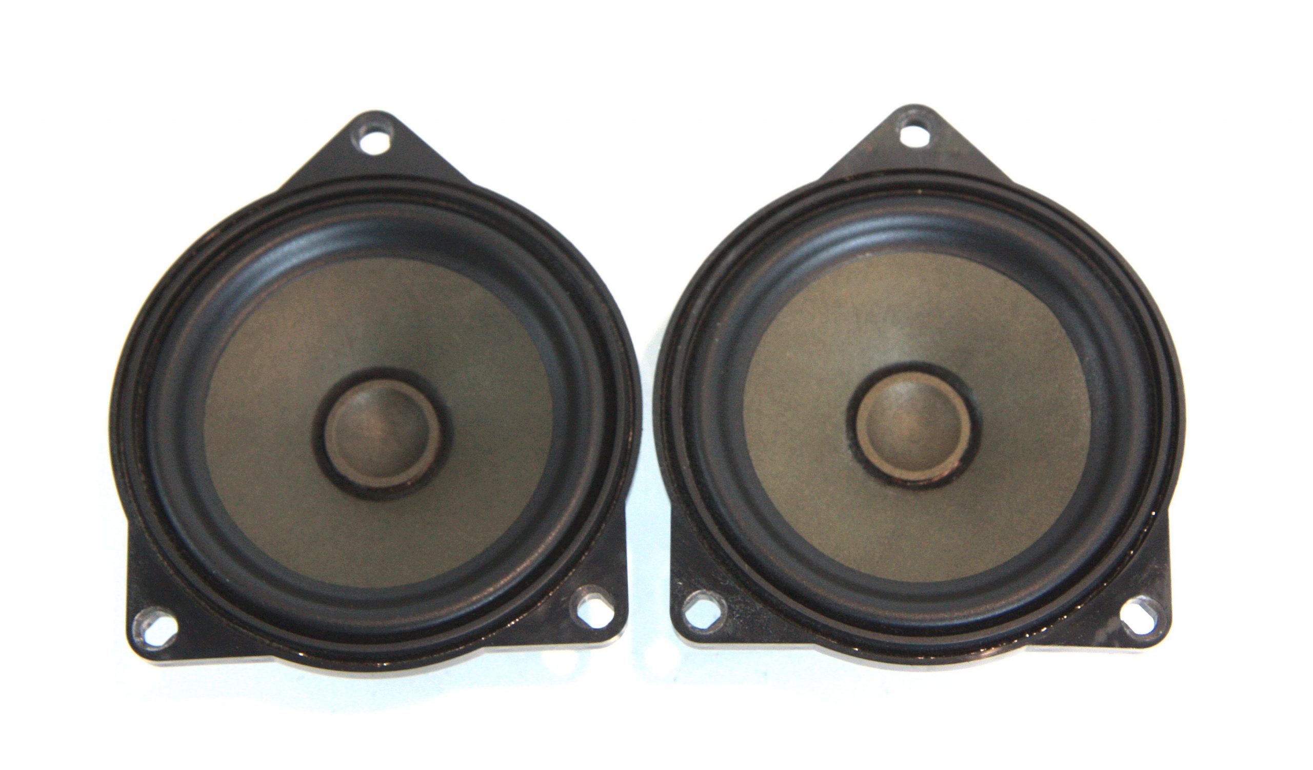 BMW 1 (F20 / F21) Panel speaker BMW 1 SERIES Panel speaker OEM 65139288770

Par...