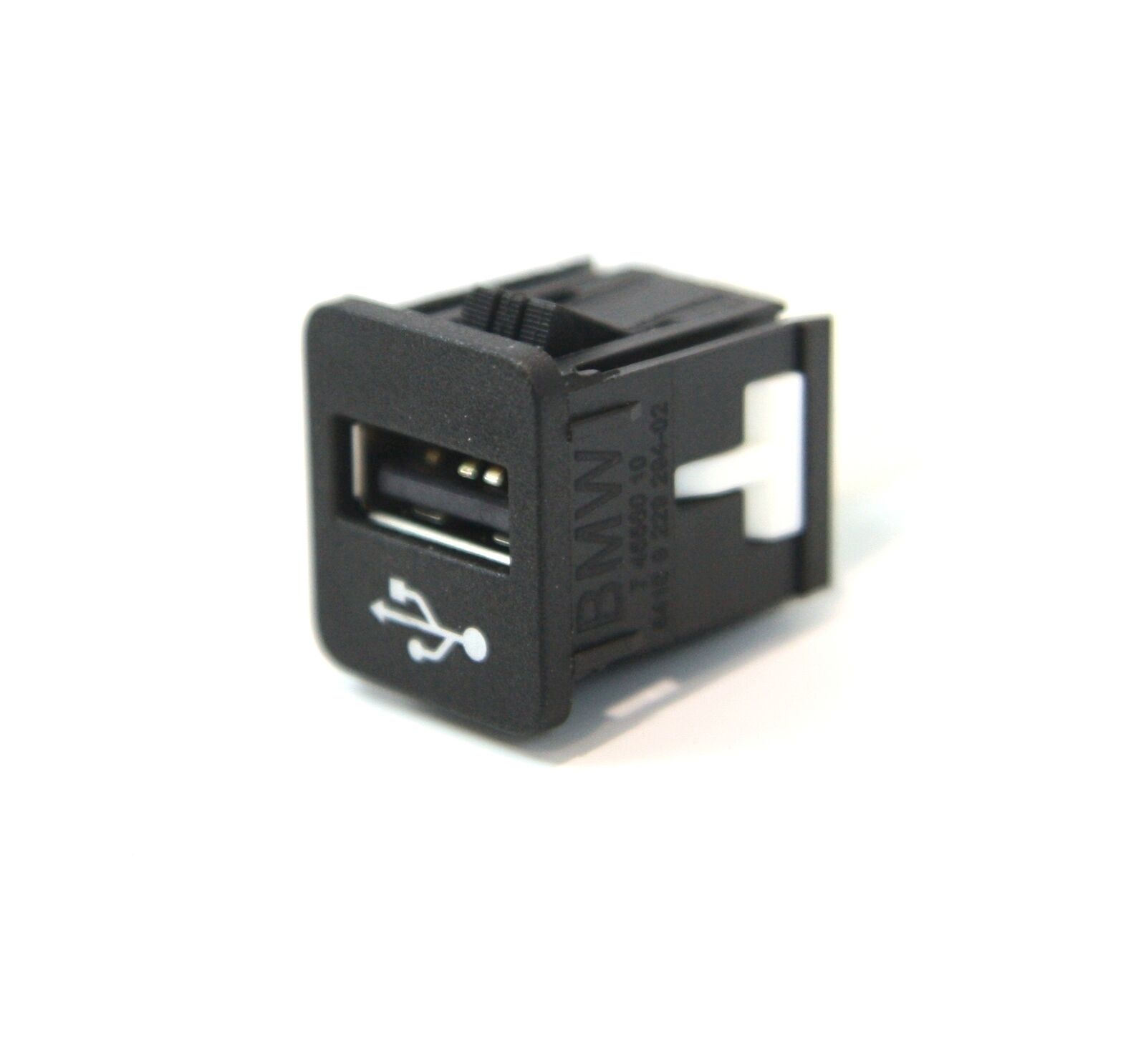 BMW 2 (F22 / F23) USB socket connector BMW 2 SERIES USB socket connector OEM 841092292...