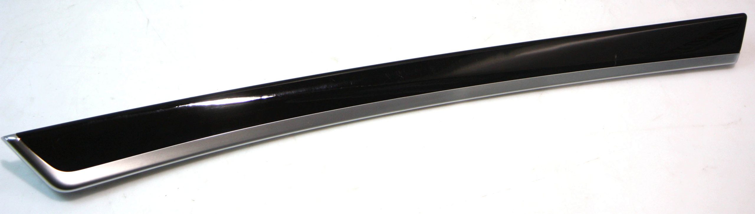 BMW 5 (F10 / F11) Front door card panel trim BMW 5 SERIES Front door card panel trim OEM 722...