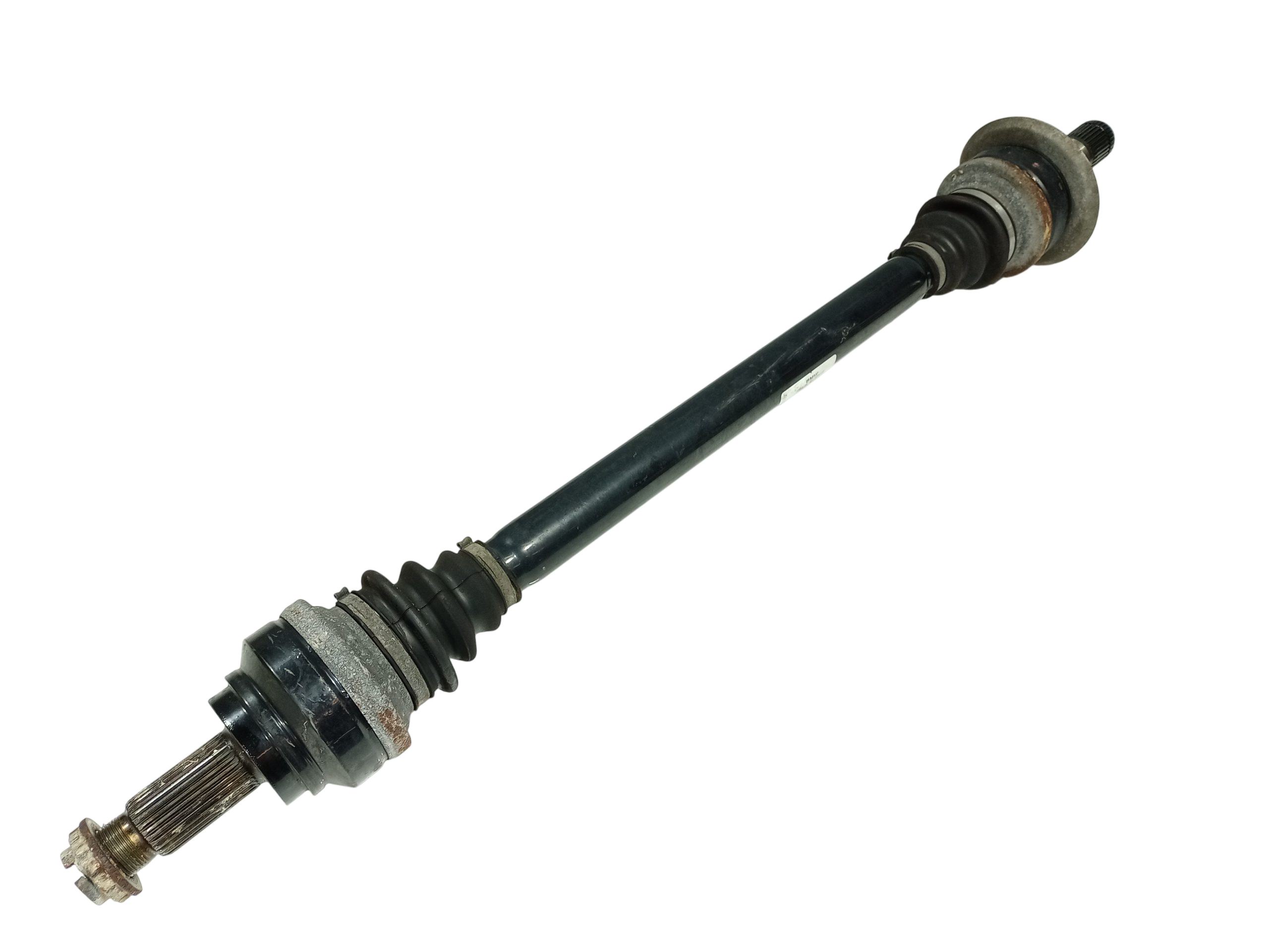 BMW 6 (F06 / F12 / F13) Rear driveshaft BMW 6 SERIES Rear driveshaft OEM 7566087

Part ...