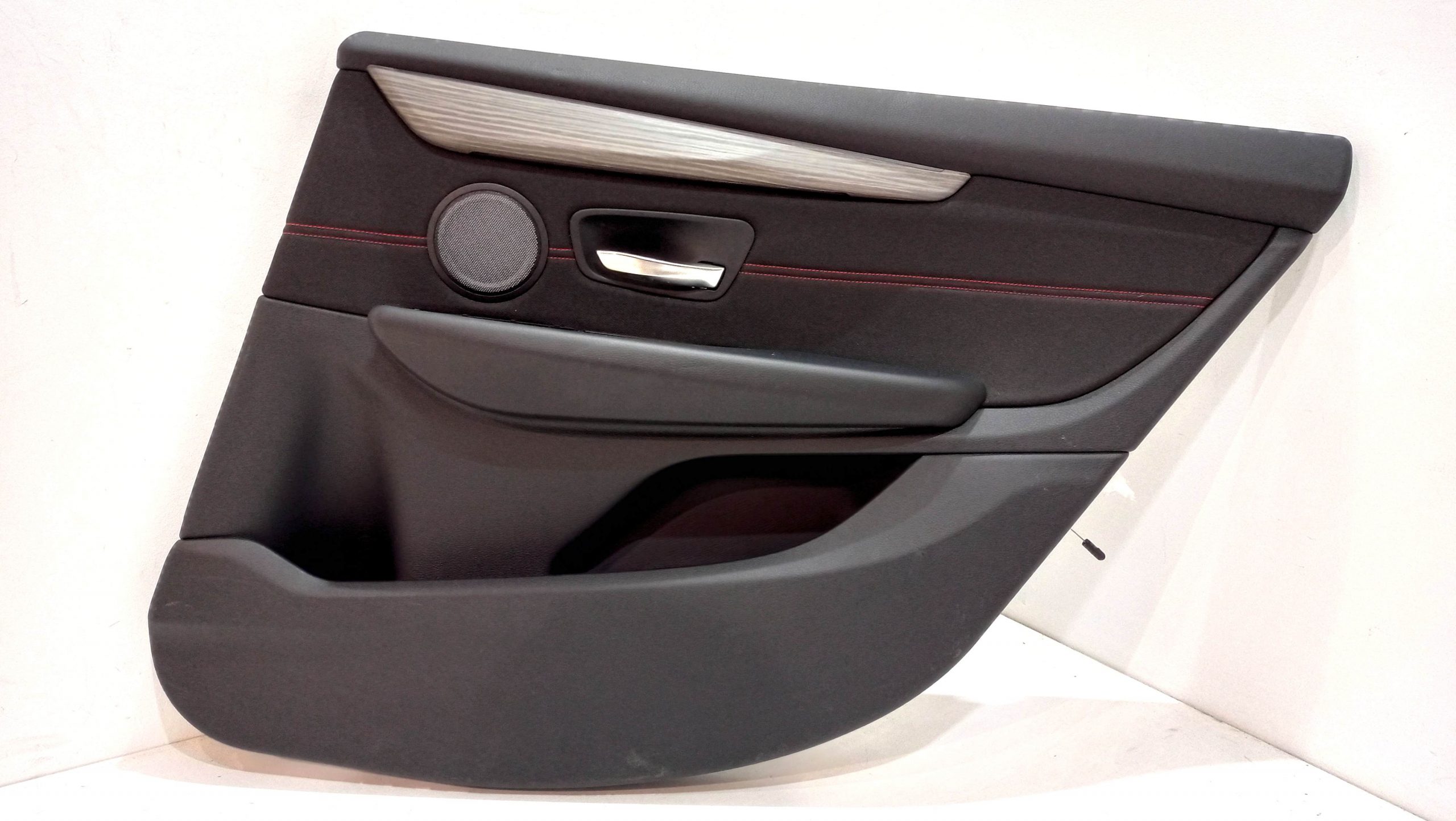BMW 2 (F22 / F23) Front door card panel trim BMW 2 SERIES Front door card panel trim OEM 740...