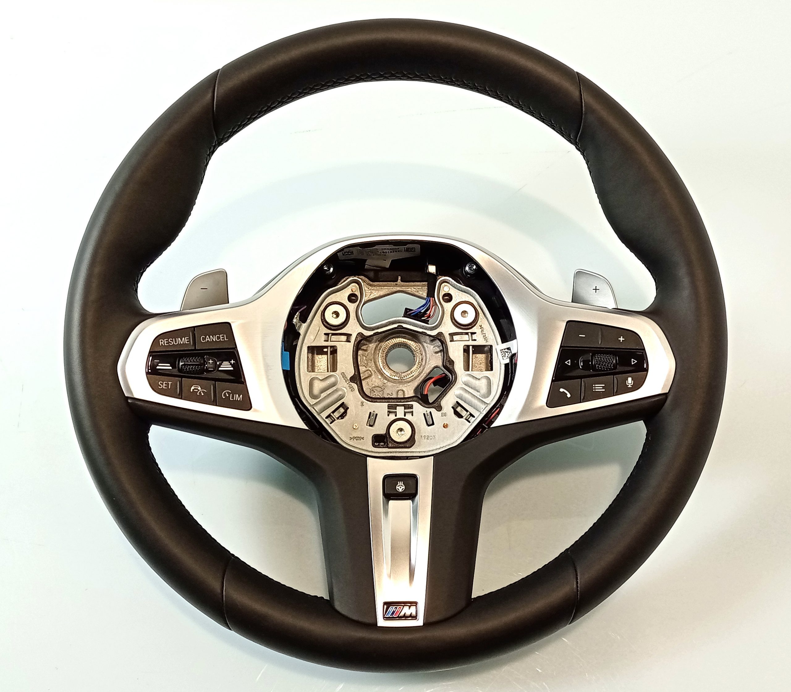 BMW 3 (G20 / G21) steering wheel BMW 3 SERIES Steering Wheel OEM 32308746676

Pa...