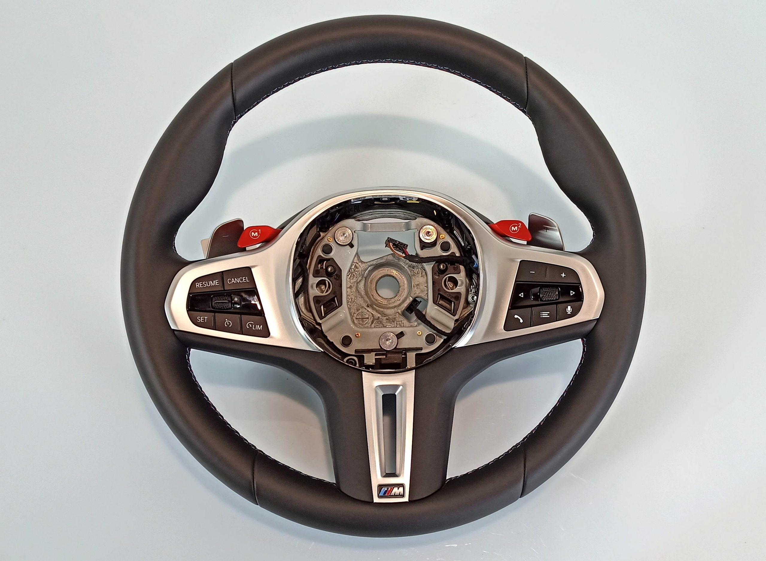 BMW X5 (G05) steering wheel