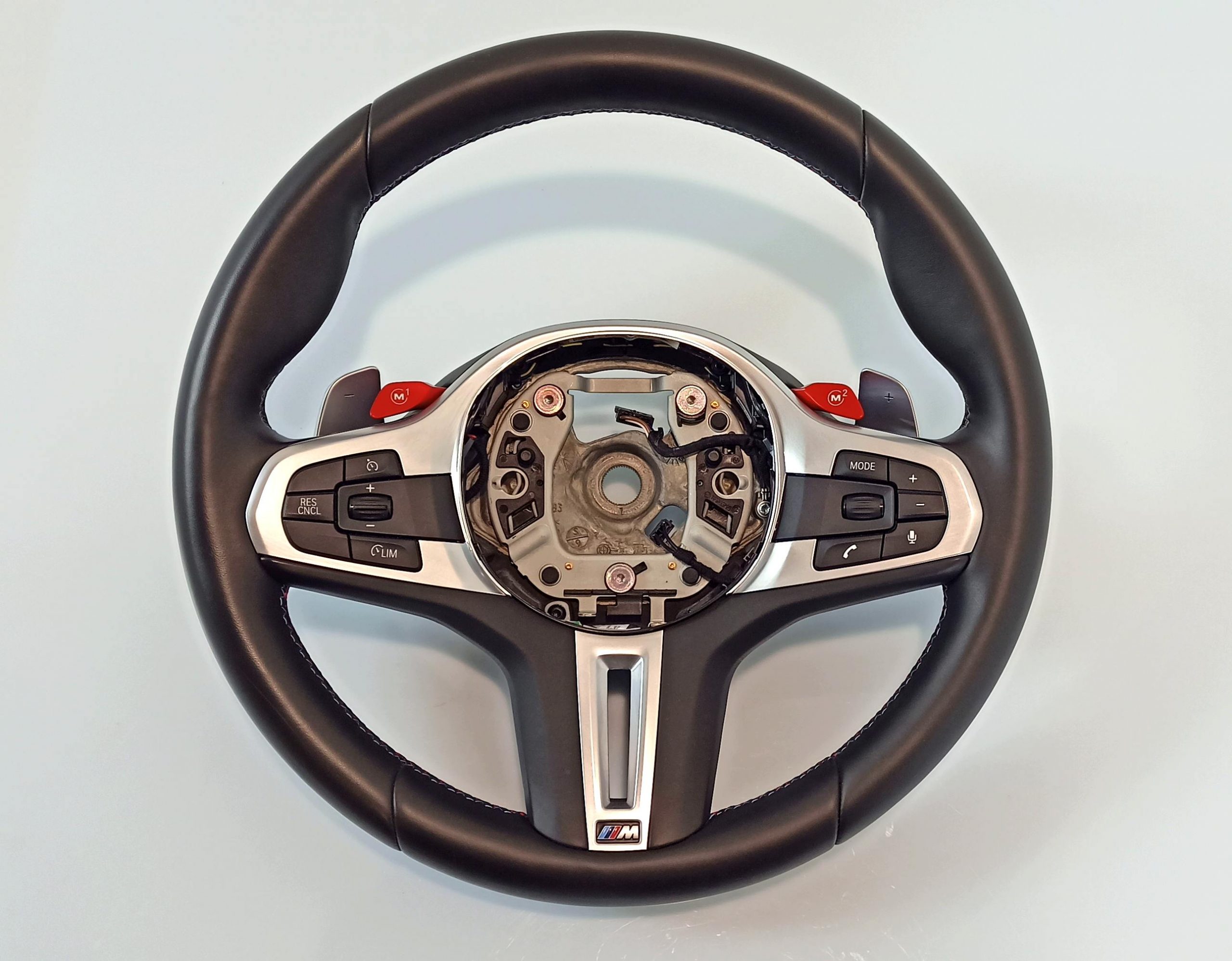 BMW X5 (G05) steering wheel