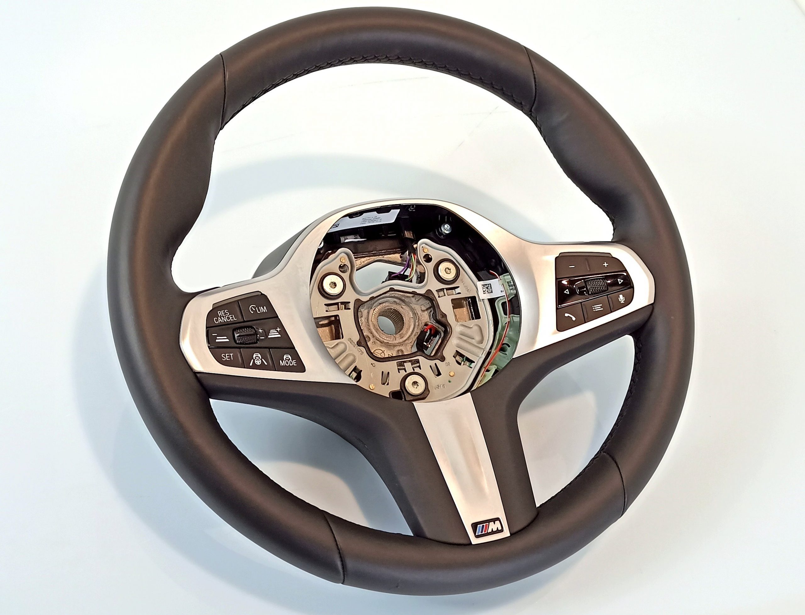 BMW 3 (G20 / G21) steering wheel BMW 3 SERIES Steering Wheel OEM 32308746677

Pa...