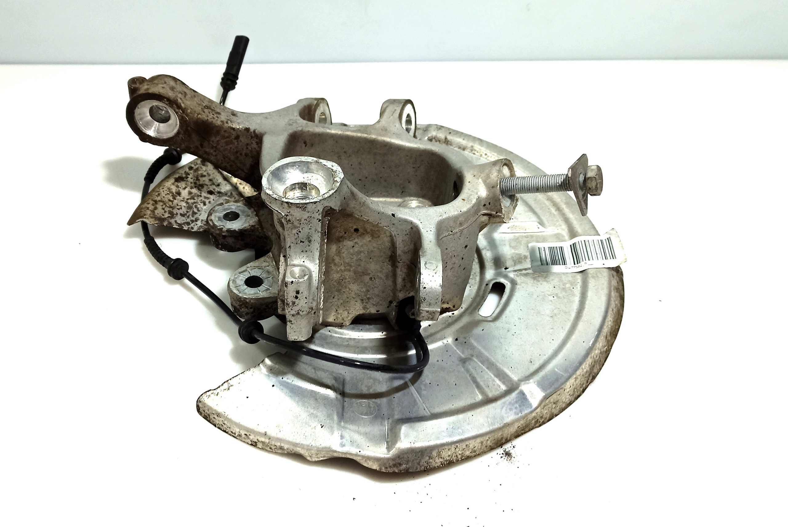 BMW 5 (F10 / F11) Rear wheel hub BMW 5 SERIES Rear wheel hub OEM 33326793770

Pa...