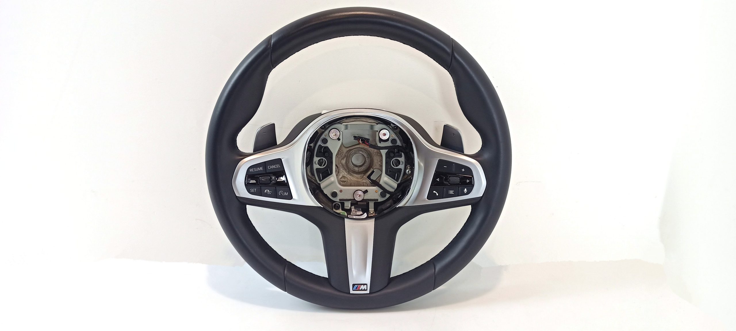 BMW X5 (G05) steering wheel