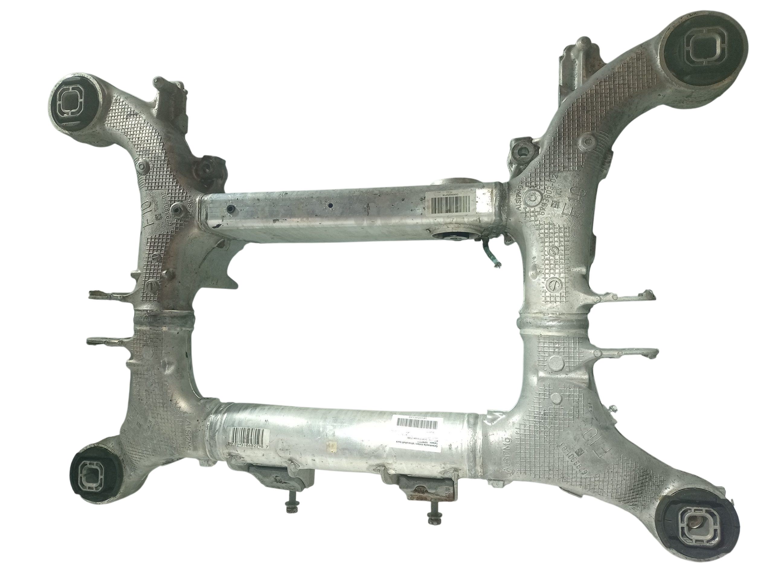 BMW 6 (F06 / F12 / F13) Балка заднего моста BMW 6 SERIES Rear axle Beam OEM 6799103

Part c...