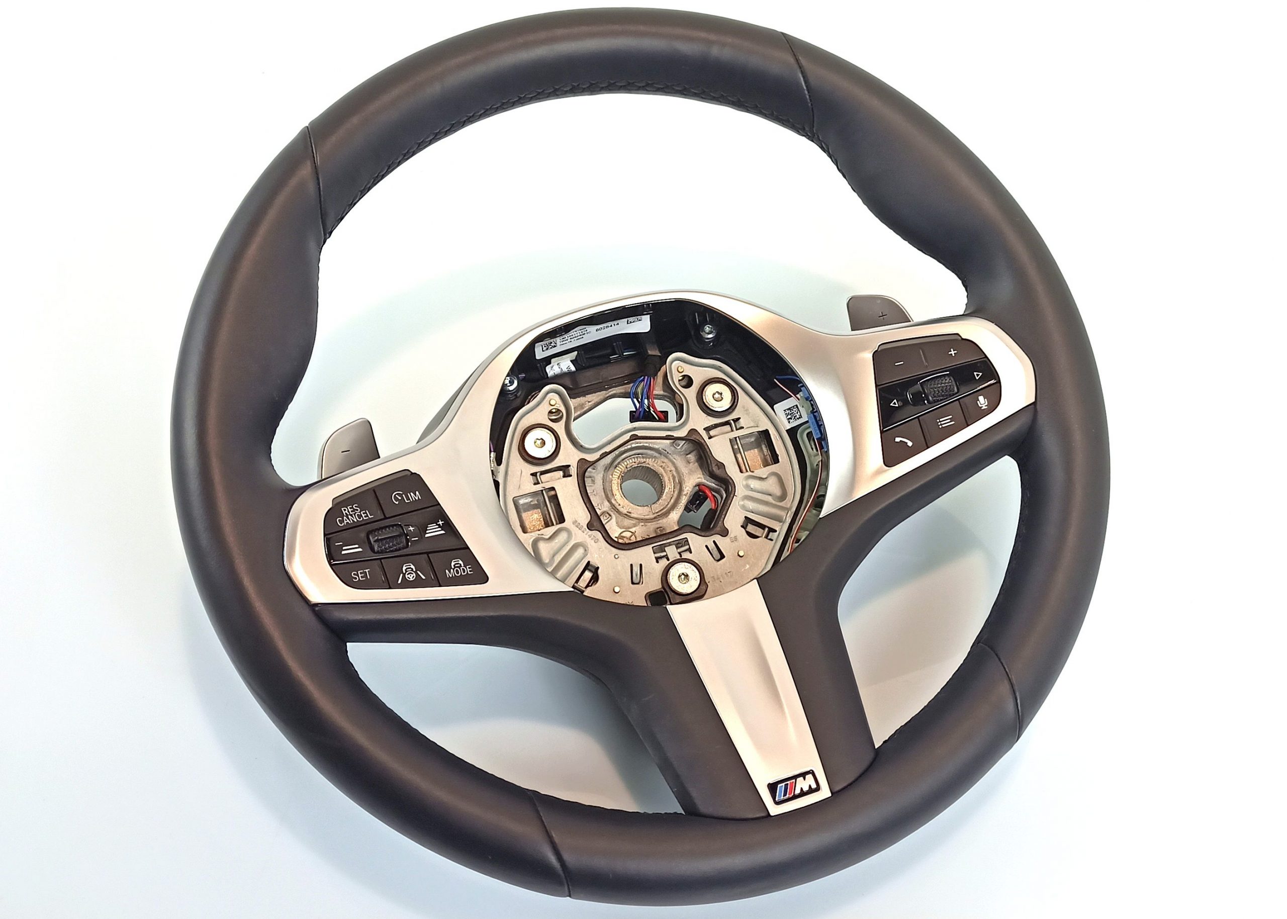 BMW 3 (G20 / G21) steering wheel BMW 3 SERIES Steering Wheel OEM 32308746677

Pa...
