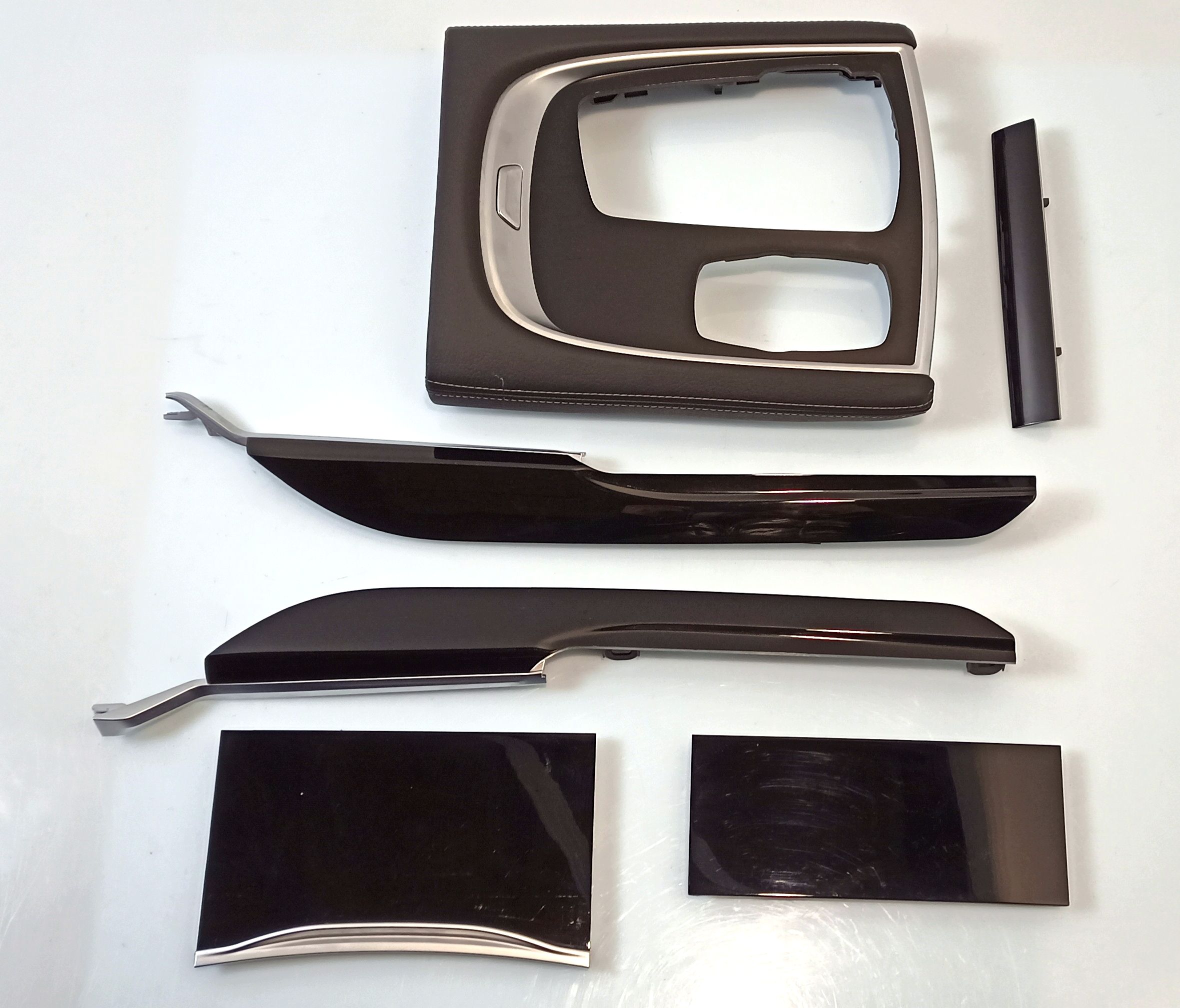 BMW 7 (G11 / G12) Other center console (tunnel) element BMW 7 SERIES Other center console (tunnel) elem...