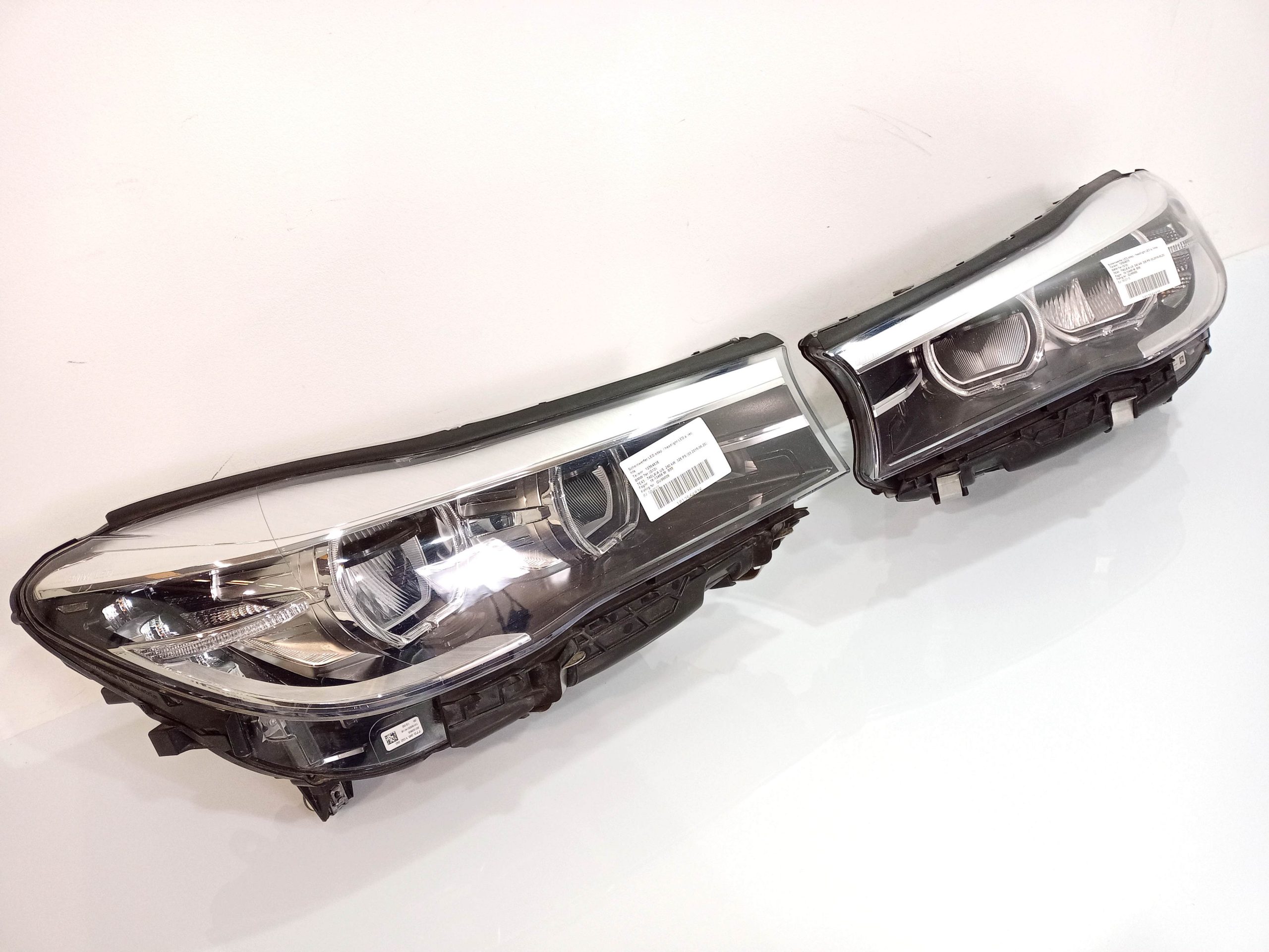 BMW 7 (G11 / G12) Headlights/headlamps set BMW 7 SERIES Headlights/headlamps set OEM 74087...