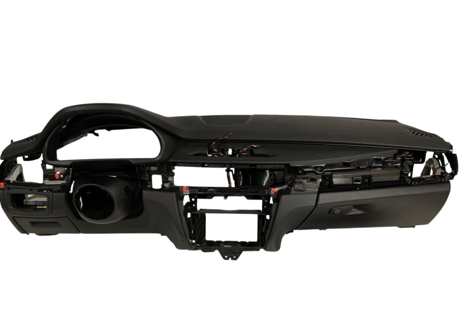BMW X5 (F15) Dashboard BMW X5 Dashboard OEM 0C09547

Part codes: 0C095...