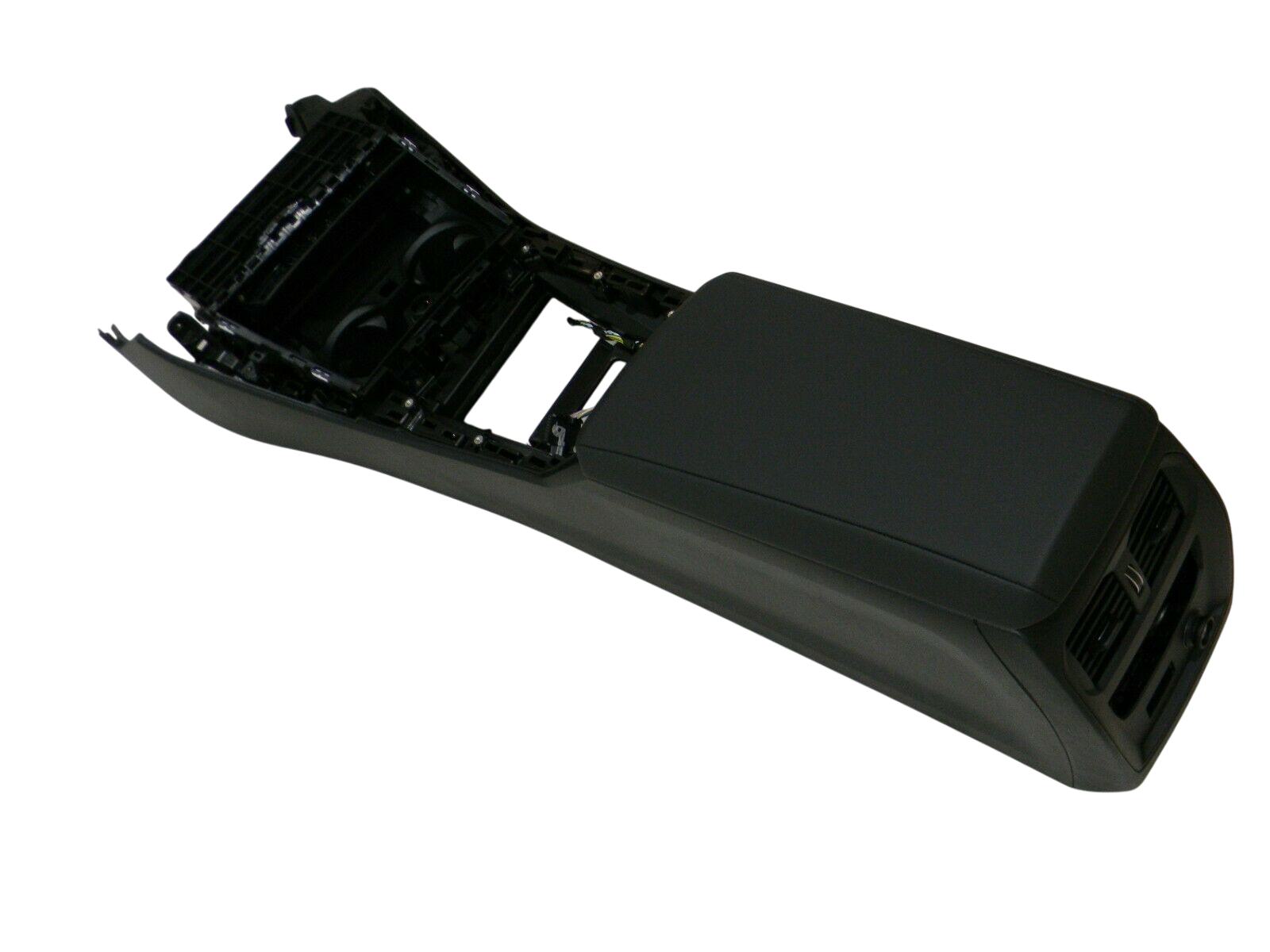 BMW 3 (G20 / G21) center console BMW 3 SERIES center Console OEM 51166996833

Pa...