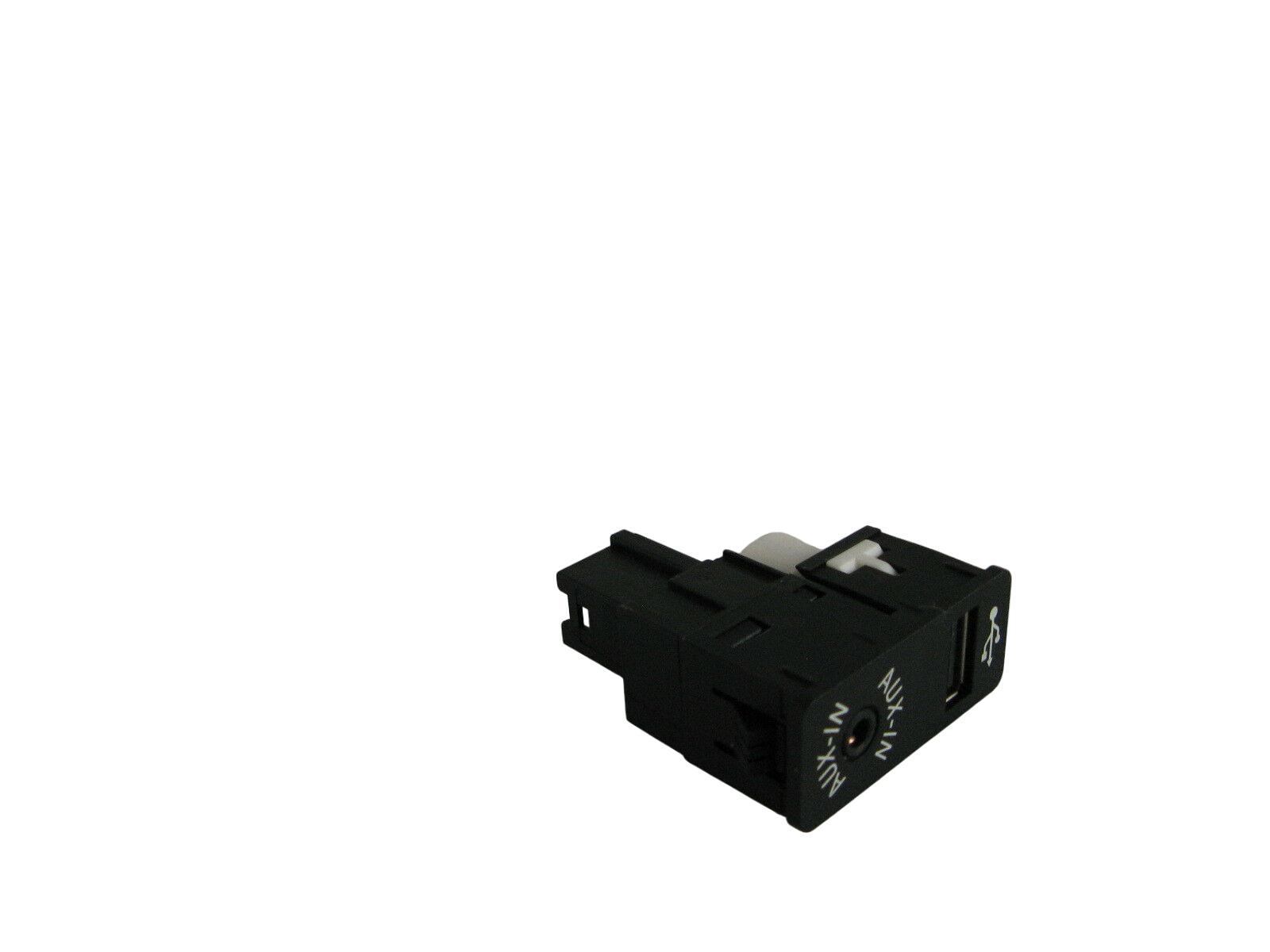 BMW 3 (F30 / F31) usb - usb/aux/av BMW 3 SERIES usb - usb/aux/av OEM 84109229247

...