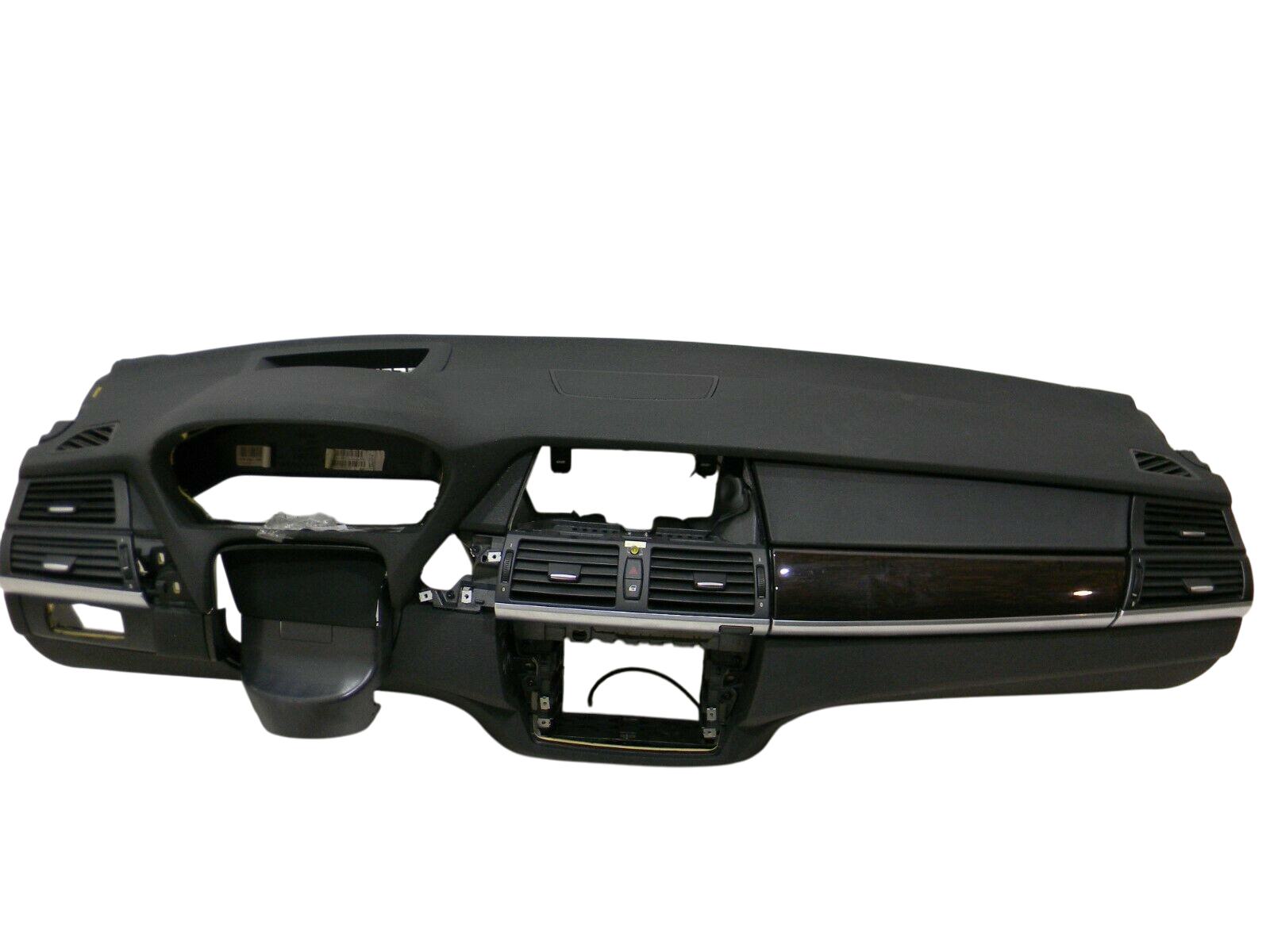BMW X6 (E71 / E72) Dashboard BMW X6 Dashboard OEM 51456974555

Part codes: 5...