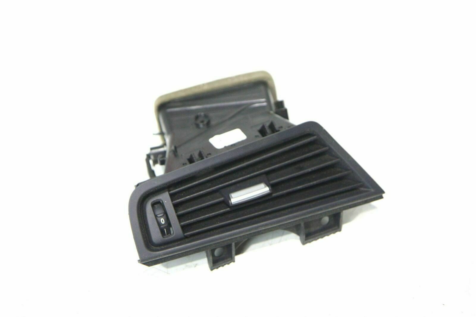 BMW 5 (F10 / F11) Dashboard air vent grill cover trim BMW 5 SERIES Dashboard air vent grill cover tri...