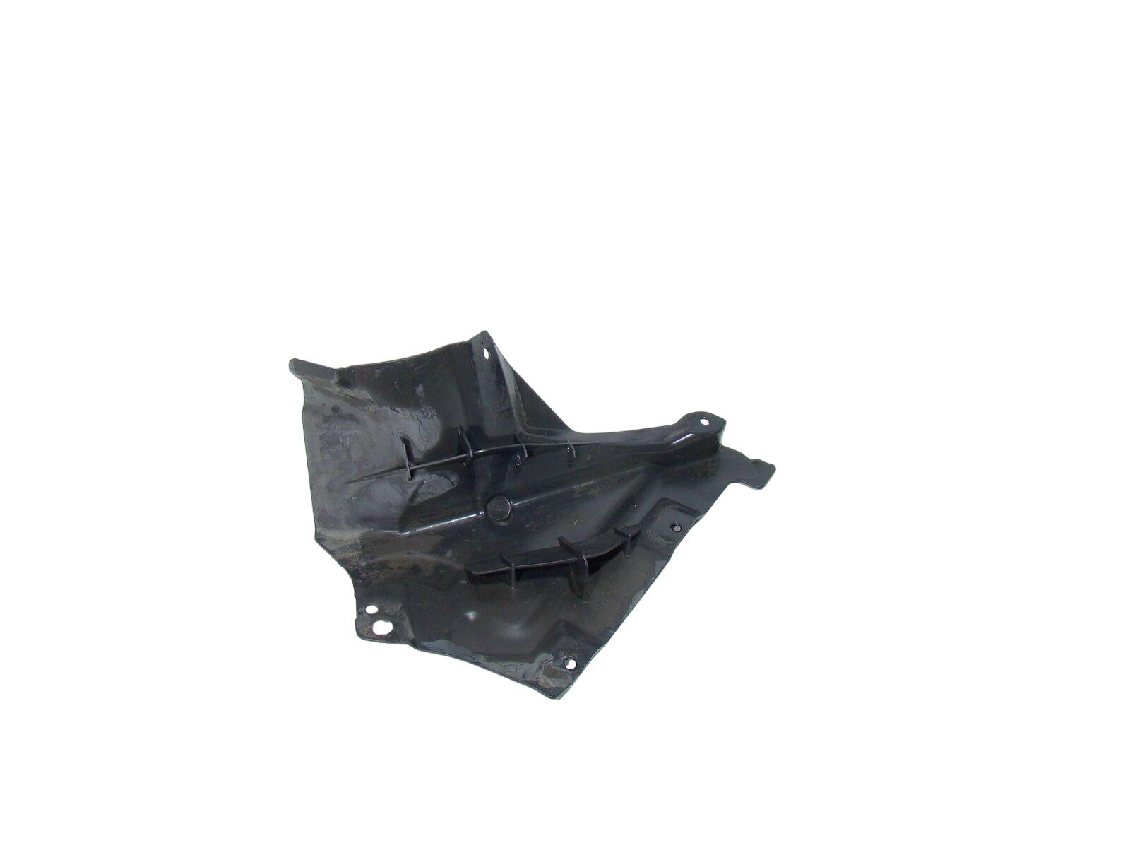 BMW 3 (E90 / E91 / E92 / E93) Front wheel arch liner splash guards BMW 3 SERIES Front wheel arch liner splash guar...