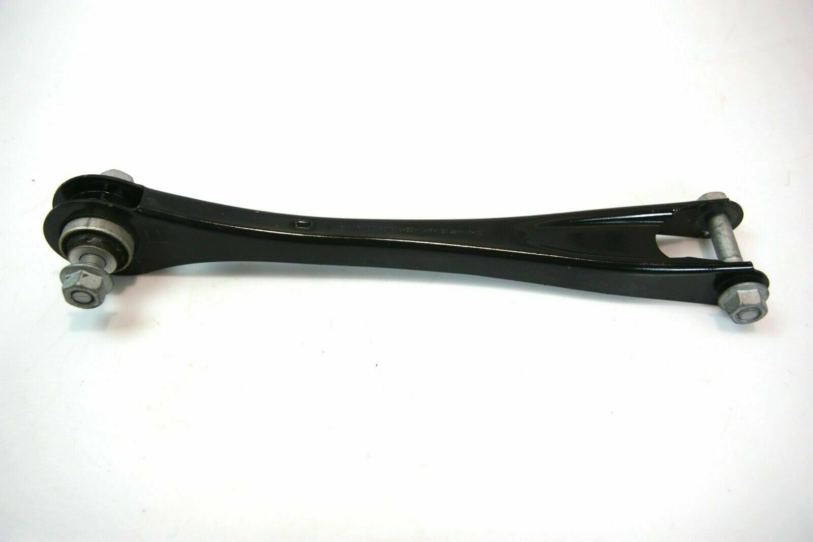 BMW 3 (F30 / F31) Rear control arm BMW 3 SERIES Rear control arm OEM 33326792525

...