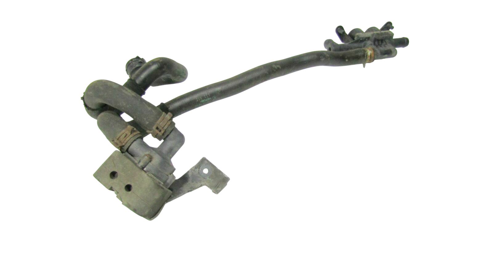 BMW 6 (F06 / F12 / F13) Coolant heater control valve BMW 6 SERIES Coolant heater control valve OEM 6...