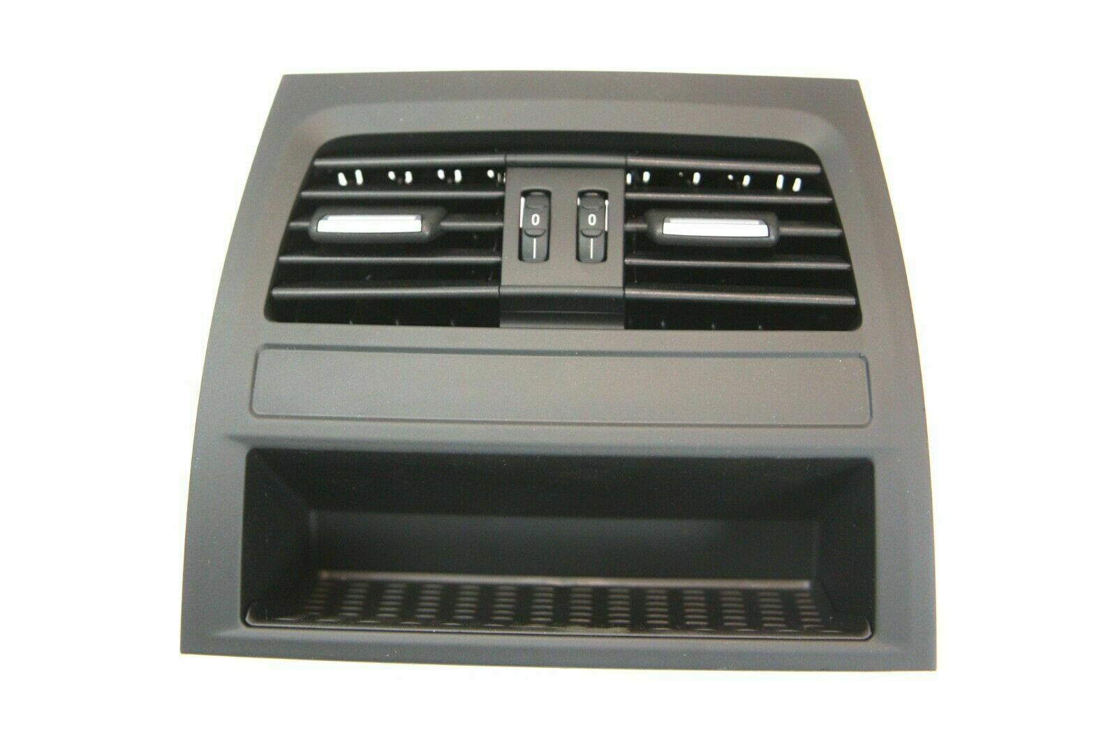 BMW 5 (F10 / F11) Rear air vent grill BMW 5 SERIES GT Rear air vent grill OEM 5116917...
