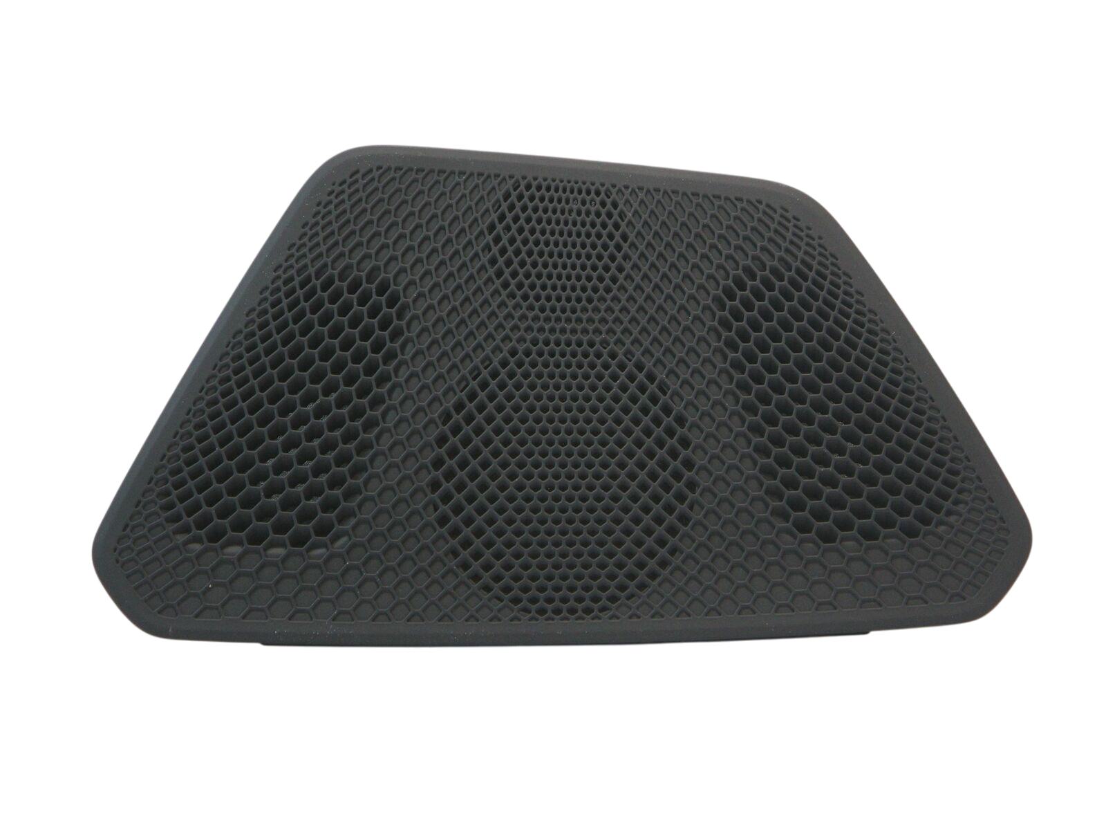 BMW 3 (G20 / G21) Dash center speaker trim cover BMW 3 SERIES Dash center speaker trim cover OEM...