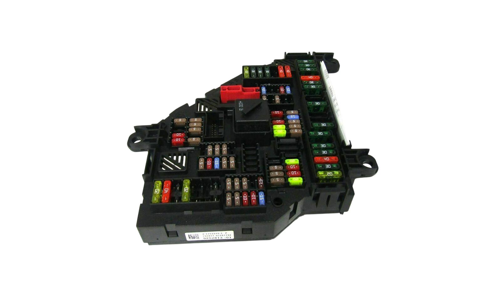BMW 5 (F10 / F11) Fuse box set BMW 5 SERIES Fuse box set OEM 61149252813

Part...