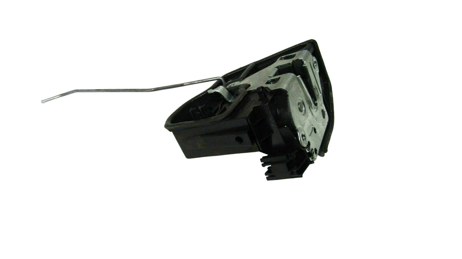 BMW 3 (F30 / F31) Rear door lock BMW 3 SERIES Rear door lock OEM 4389476

Part c...