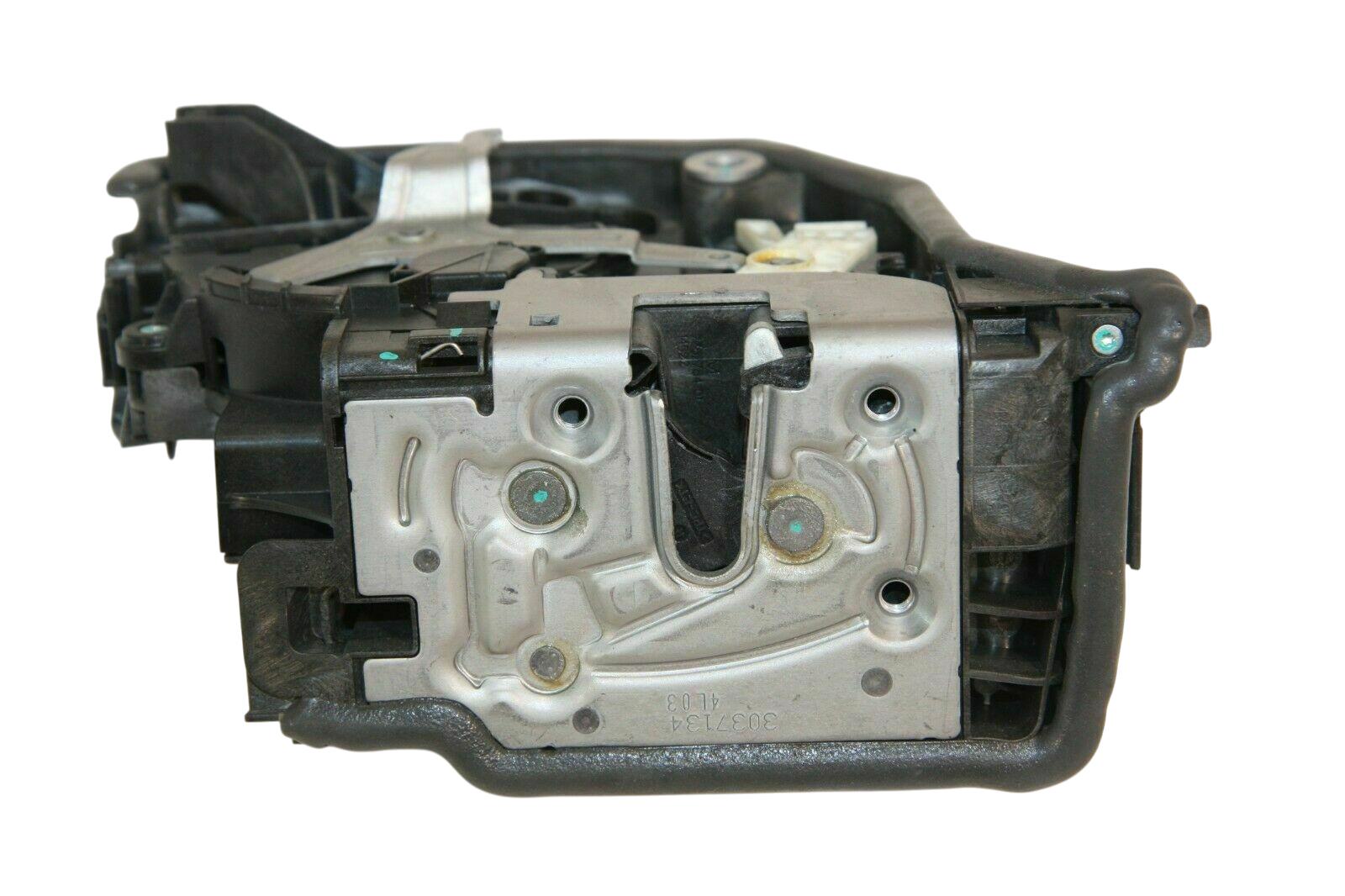 BMW 2 (F22 / F23) Front door lock