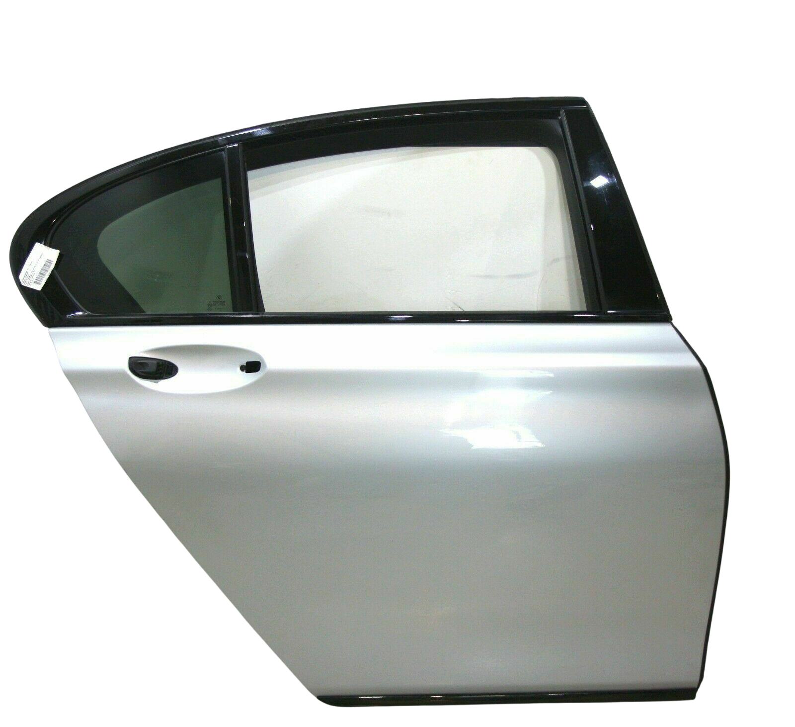 BMW 7 (G11 / G12) Rear Door BMW 7 SERIES Rear Door OEM 41527423704

Part co...