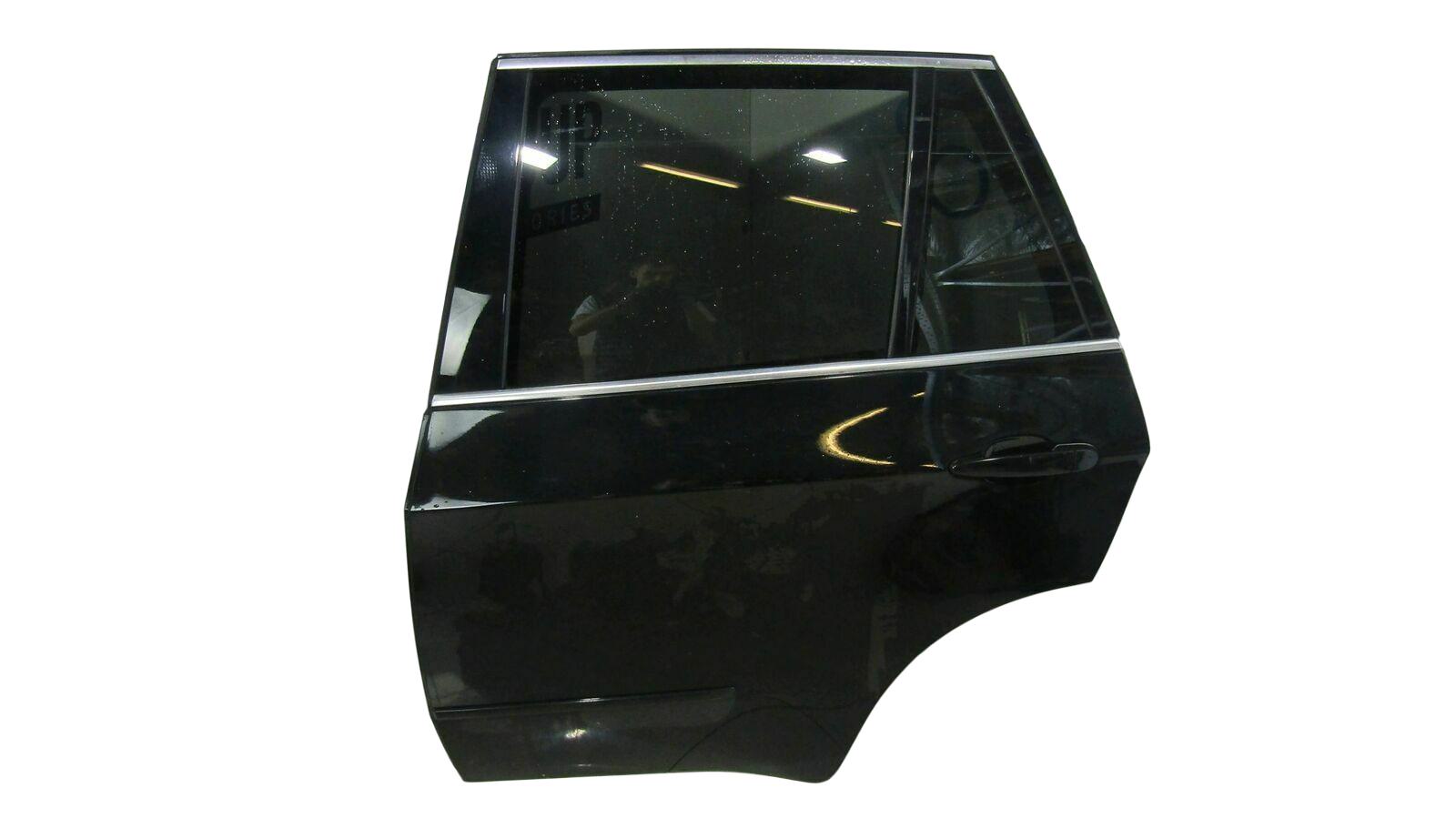 BMW X5 (E70) Rear Door BMW X5 Rear Door OEM 41527181477

Part codes: 4...