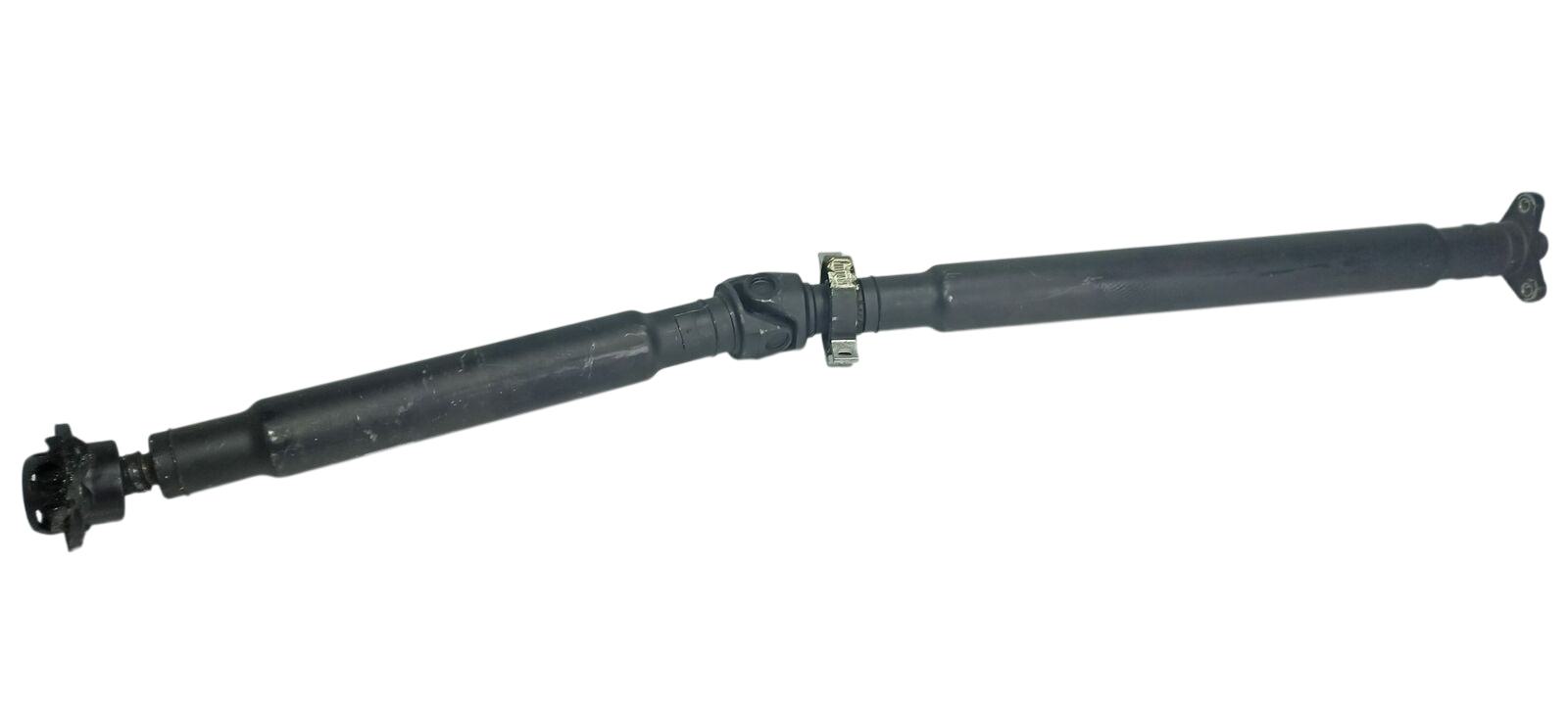 BMW 6 (F06 / F12 / F13) Drive shaft (set) BMW 6 SERIES Drive shaft (set) OEM 2284490

Par...