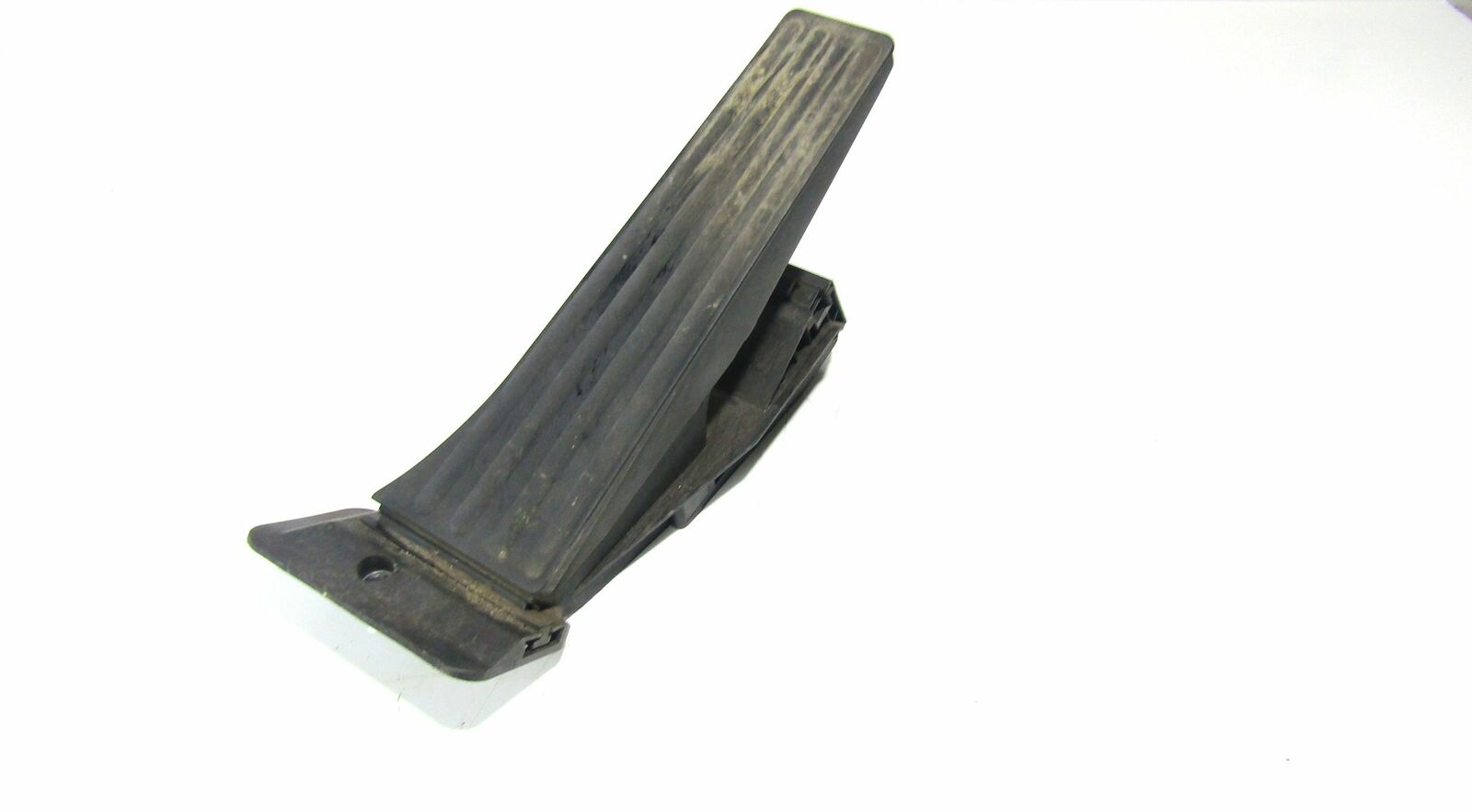 BMW 3 (E90 / E91 / E92 / E93) Accelerator throttle pedal BMW 3 SERIES accelerator throttle pedal OEM 677...