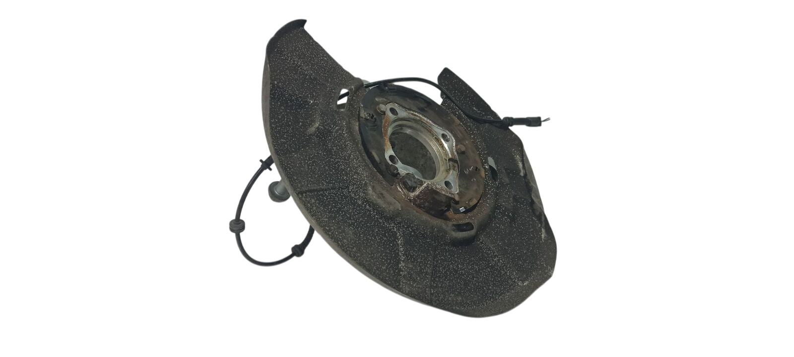 BMW 7 (G11 / G12) Rear wheel hub spindle/knuckle BMW 7 SERIES Rear wheel hub spindle/knuckle OEM...