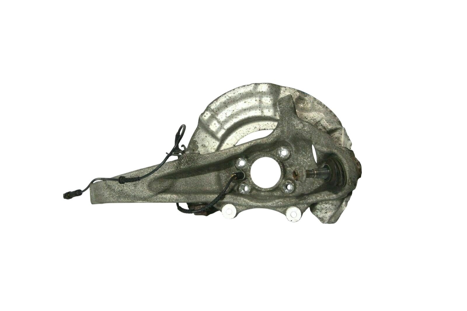 BMW 6 (F06 / F12 / F13) Front wheel hub BMW 6 SERIES Front wheel hub OEM 31214082761

P...
