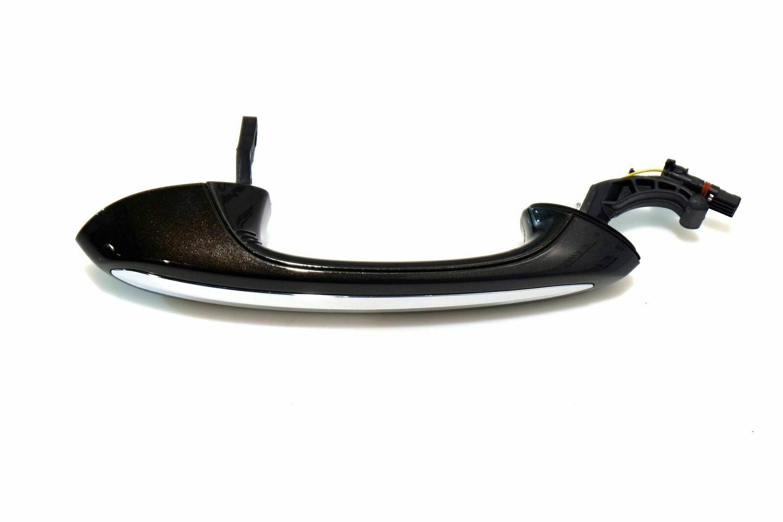 BMW 5 (G30 / G31) Rear door exterior handle BMW M5 Rear door exterior handle OEM 5121744307...