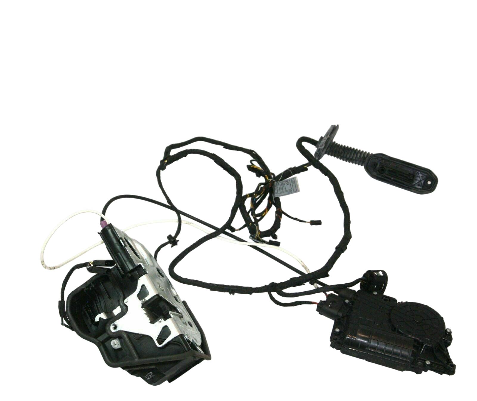 BMW 5 (F10 / F11) Rear door lock BMW 5 SERIES GT Rear door lock OEM 51227149447
...